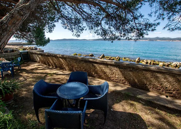 Apartman Three Pearls Deluxe By The Sea *